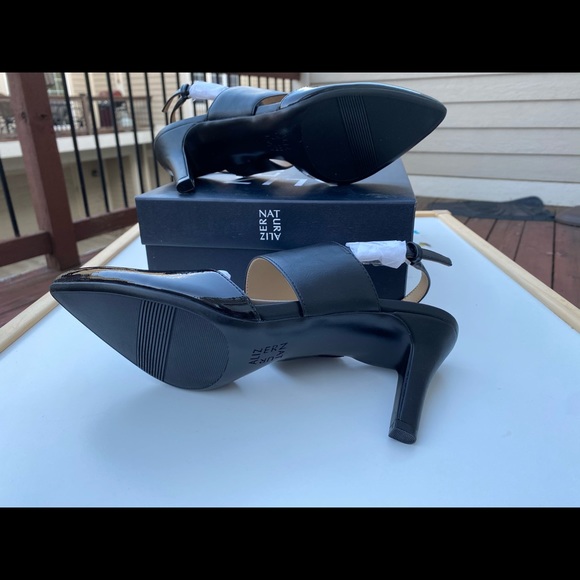 Brand new Naturalizer Eleana pump in black - Picture 4 of 4